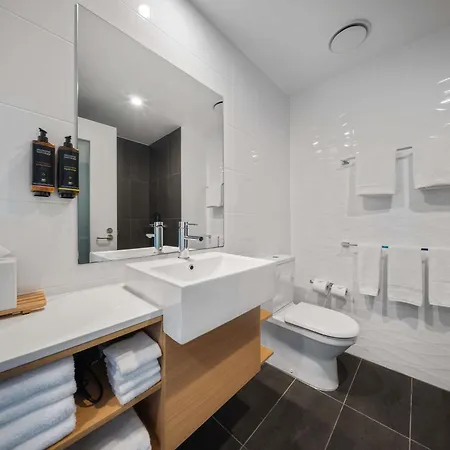 Mercure Newcastle Airport-2